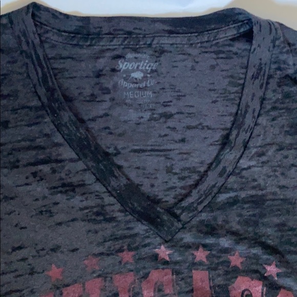 V neck Chicago bulls shirt - Picture 2 of 6